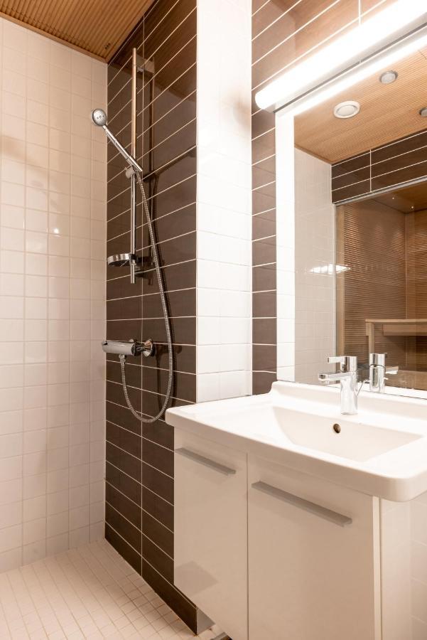 2ndhomes Helsinki Center Apartment with Sauna Buitenkant foto